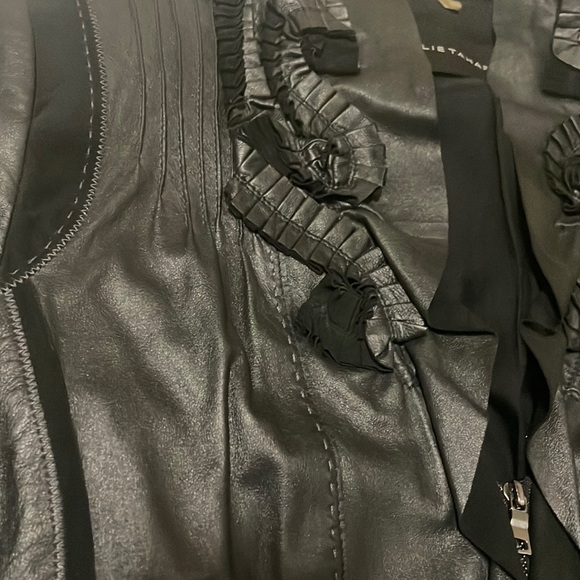 Gorgeous Elie Tahari Leather Jacket - Picture 12 of 14